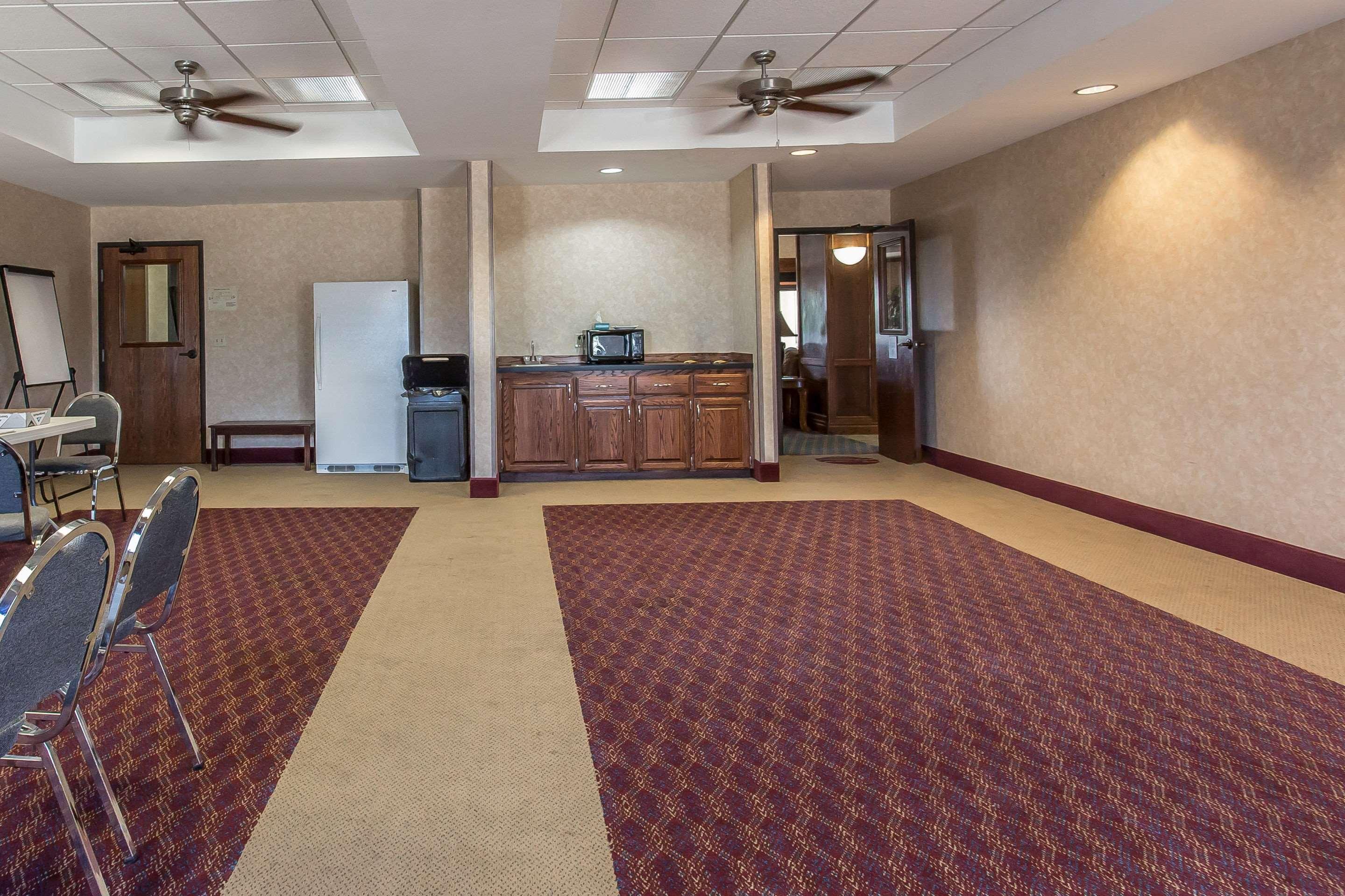 Quality Inn & Suites Guymon Exterior photo