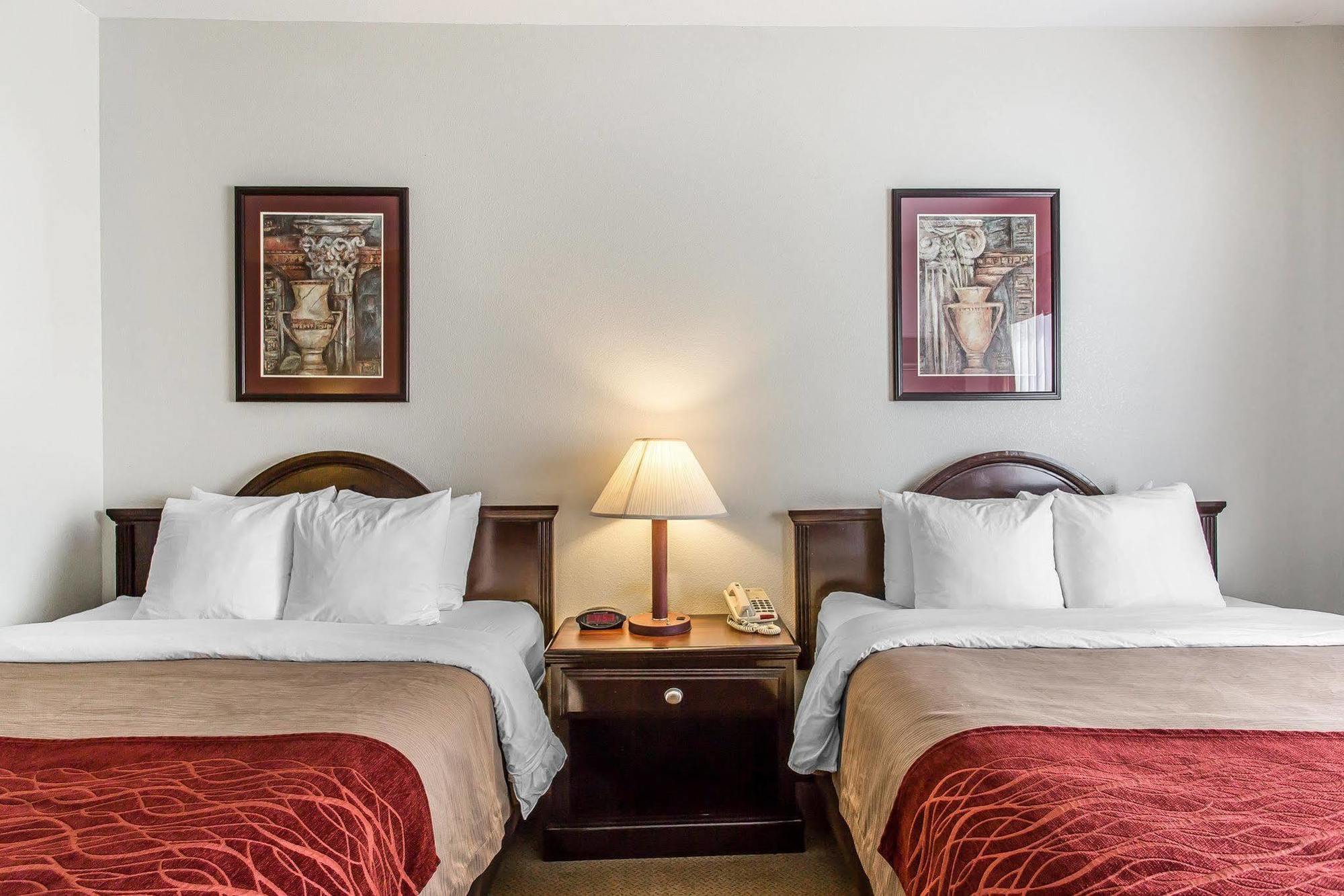 Quality Inn & Suites Guymon Exterior photo